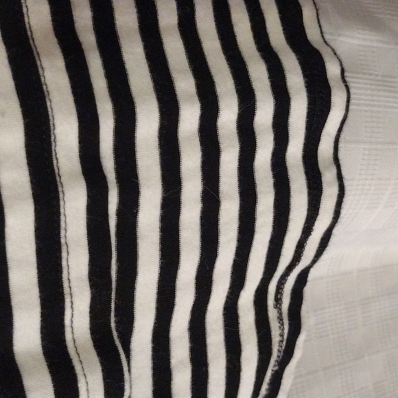 Glitzy Design History black & white Missy L top, - Picture 4 of 5